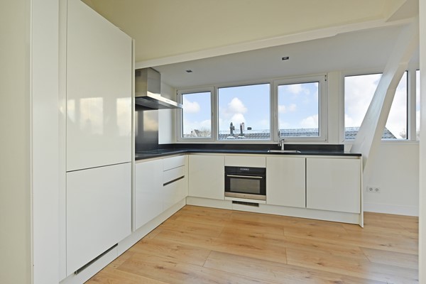 Medium property photo - Oostzeedijk Beneden 29A03, 3062 VK Rotterdam
